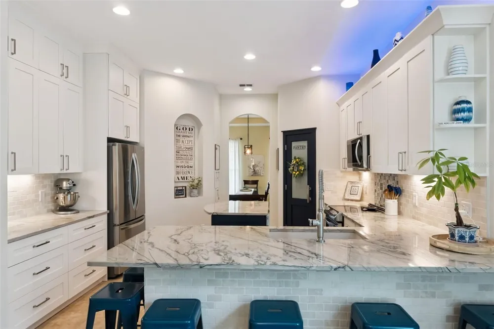 420 PARK LAKE DRIVE Winter Springs, FL 32708