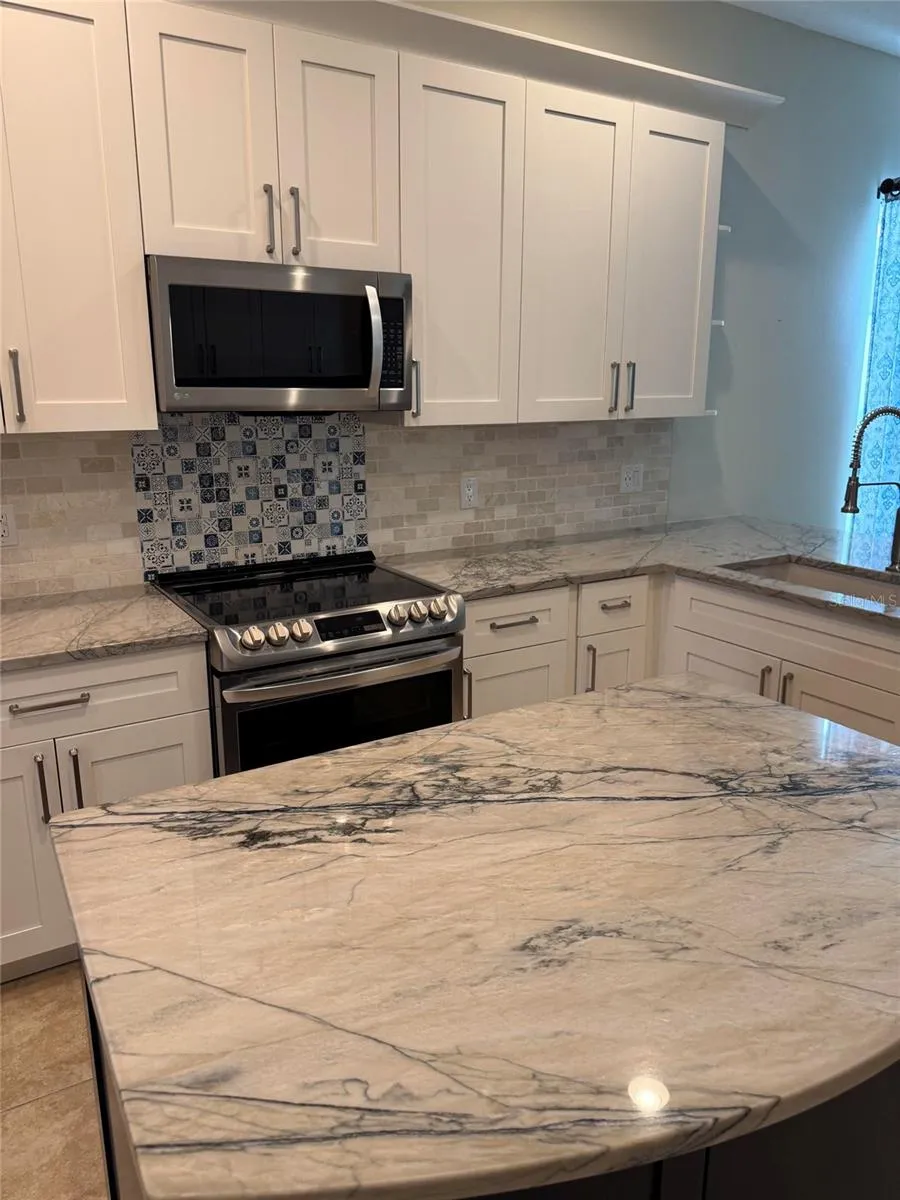 420 PARK LAKE DRIVE Winter Springs, FL 32708