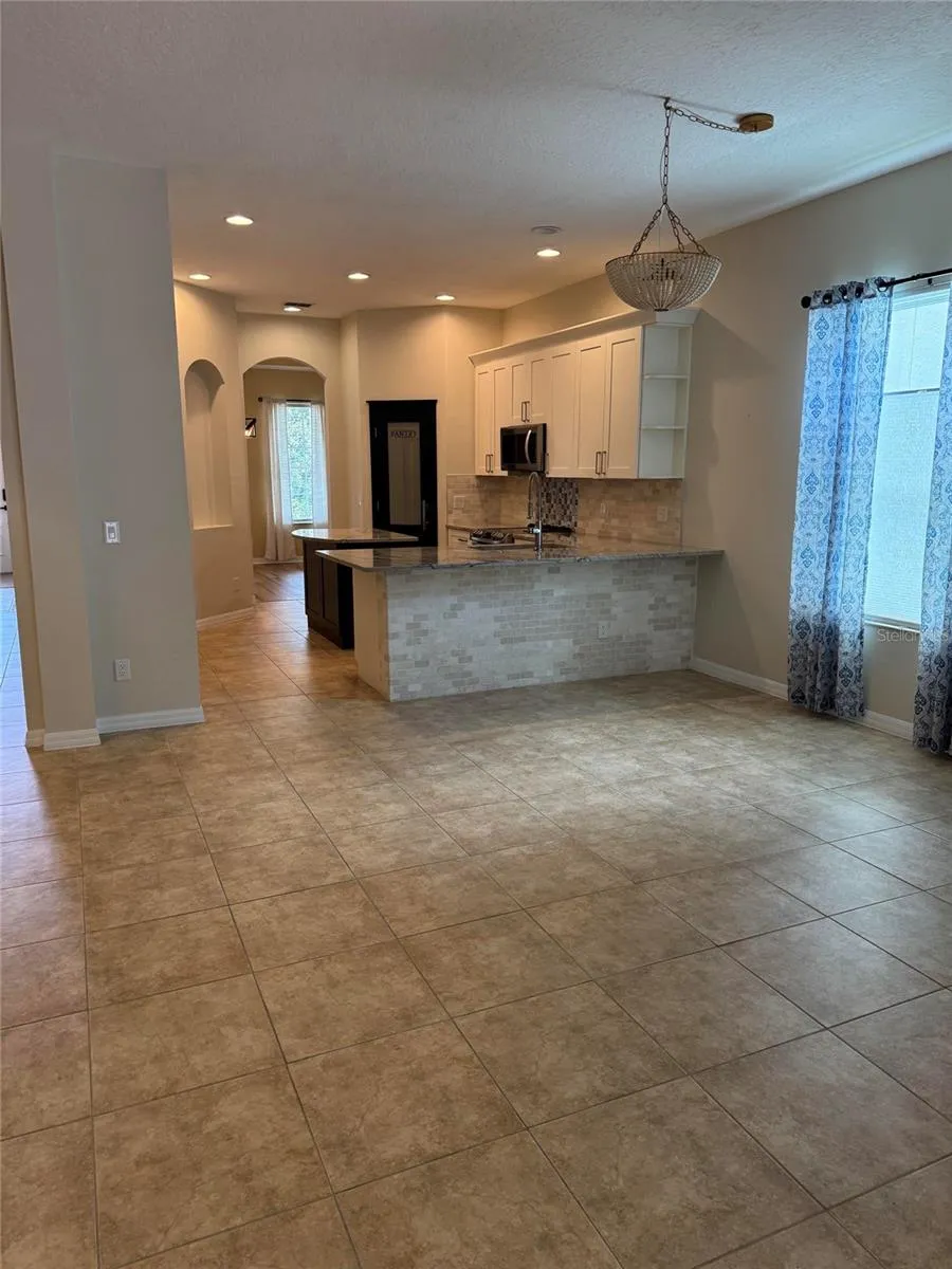 420 PARK LAKE DRIVE Winter Springs, FL 32708