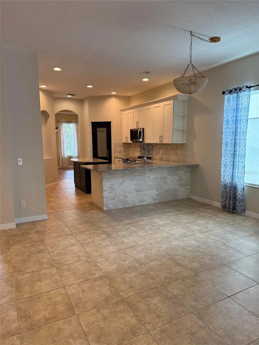 420 PARK LAKE DRIVE Winter Springs, FL 32708