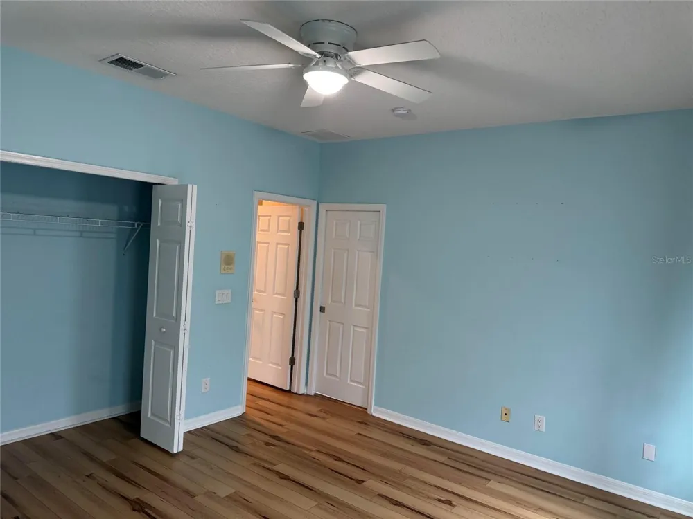 420 PARK LAKE DRIVE Winter Springs, FL 32708