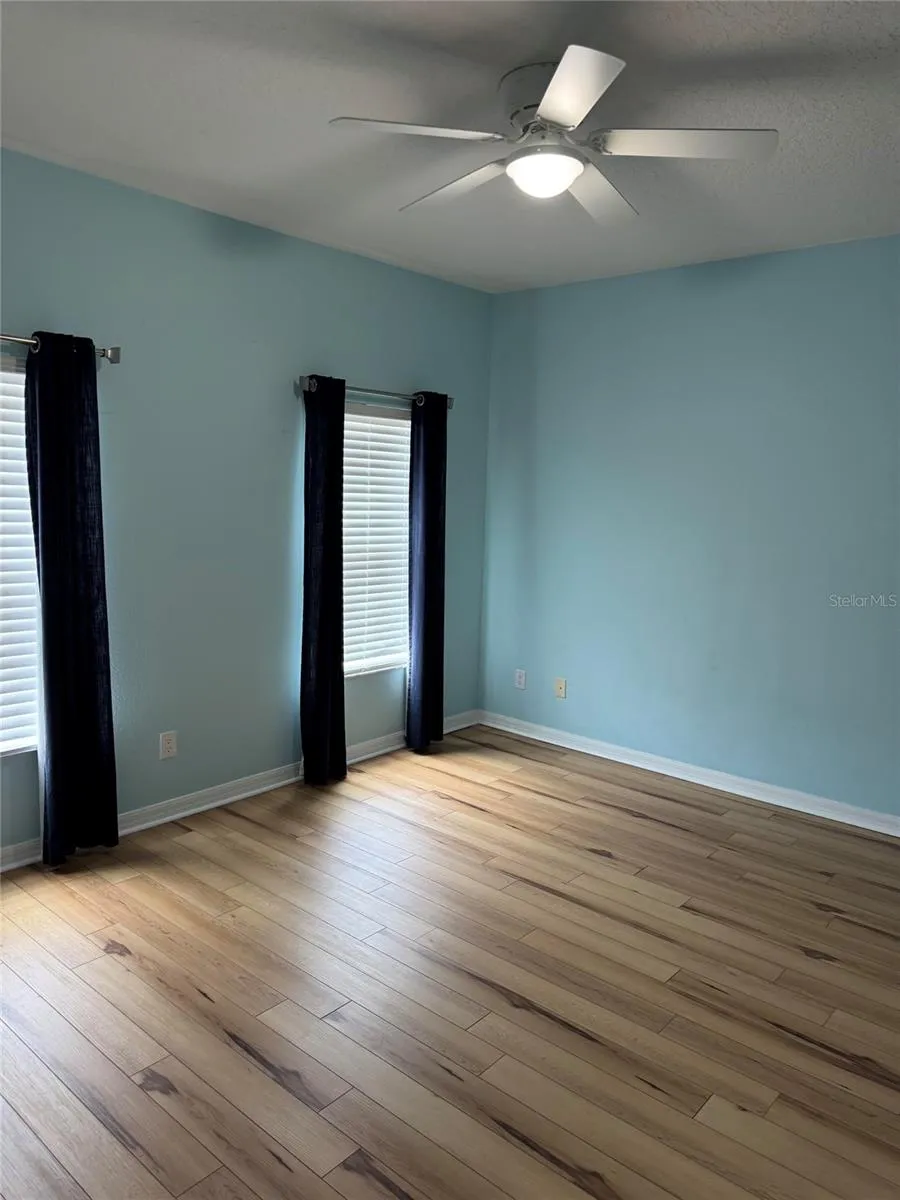 420 PARK LAKE DRIVE Winter Springs, FL 32708