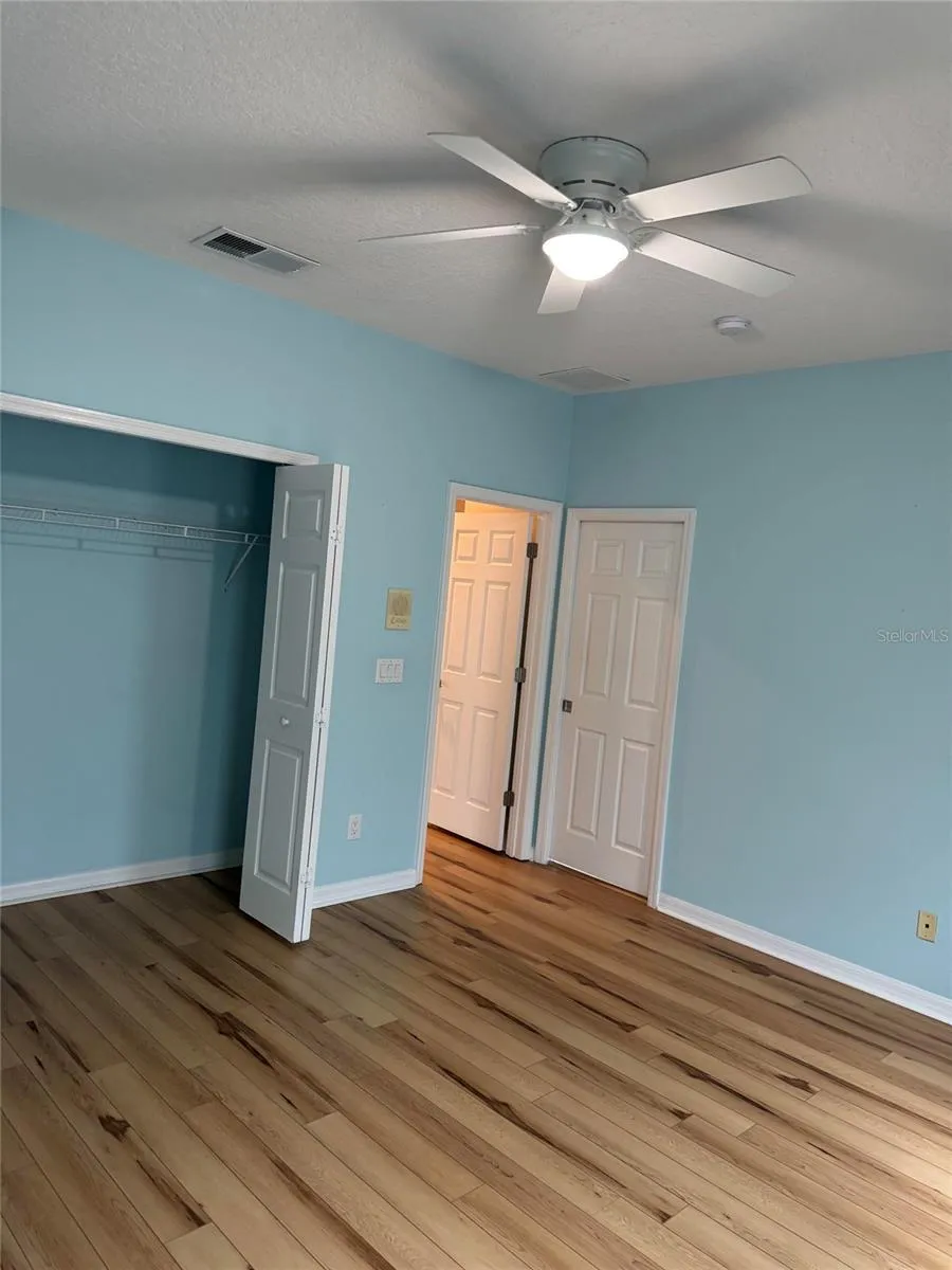 420 PARK LAKE DRIVE Winter Springs, FL 32708
