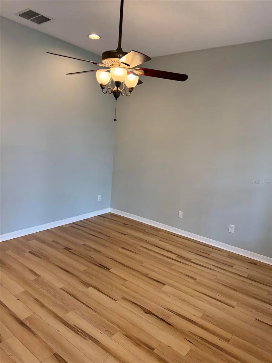 420 PARK LAKE DRIVE Winter Springs, FL 32708
