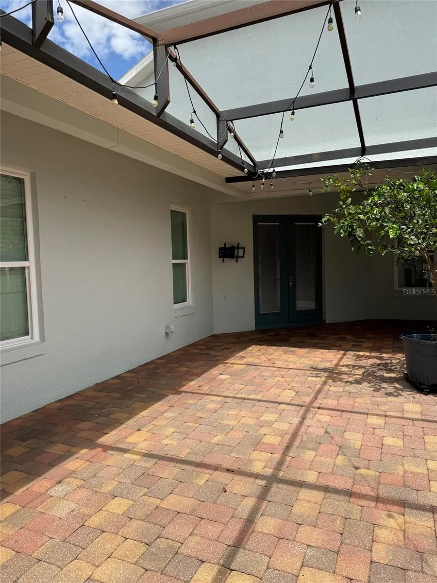 420 PARK LAKE DRIVE Winter Springs, FL 32708