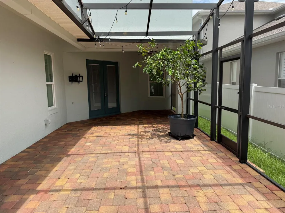 420 PARK LAKE DRIVE Winter Springs, FL 32708