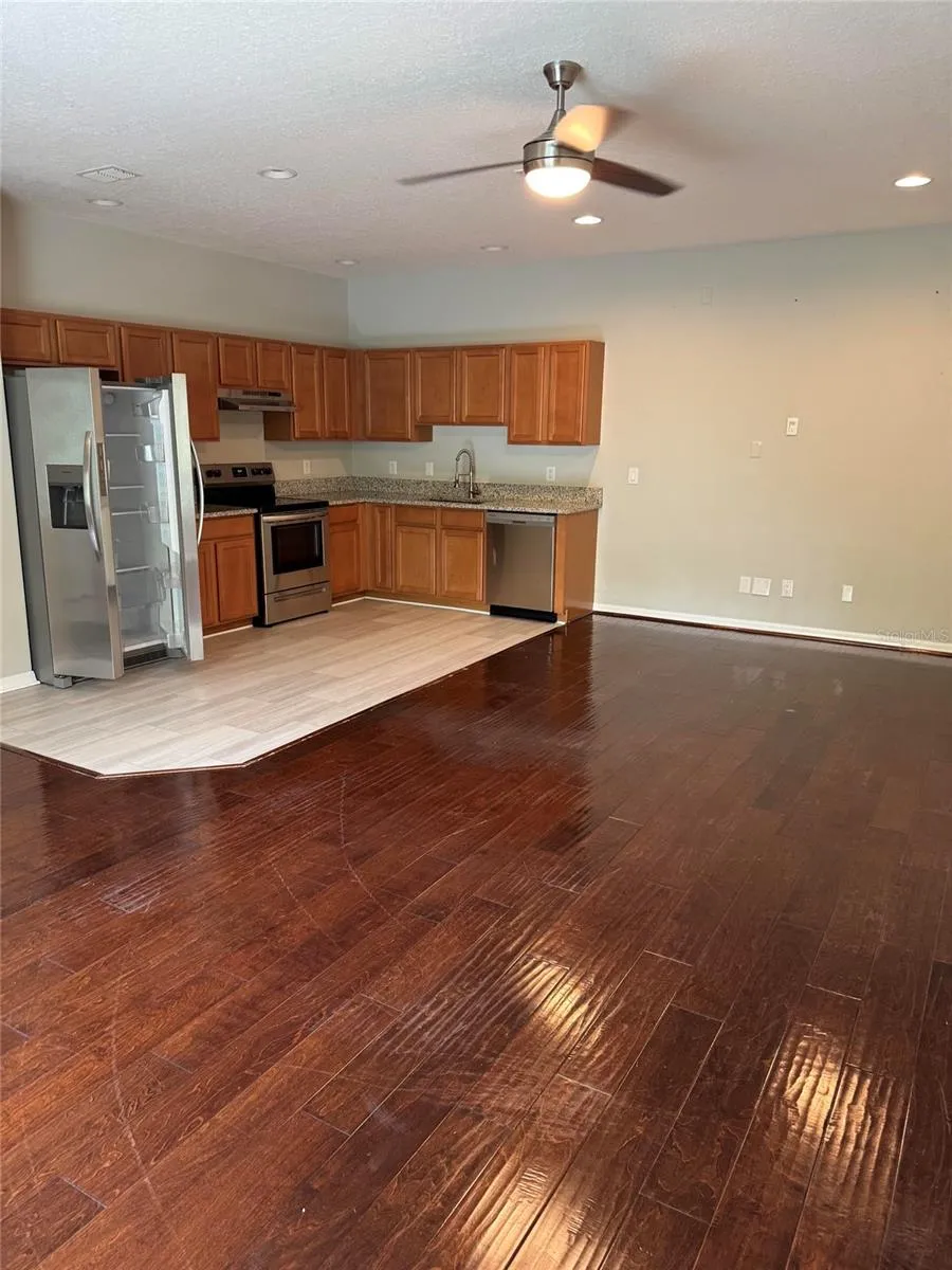 420 PARK LAKE DRIVE Winter Springs, FL 32708