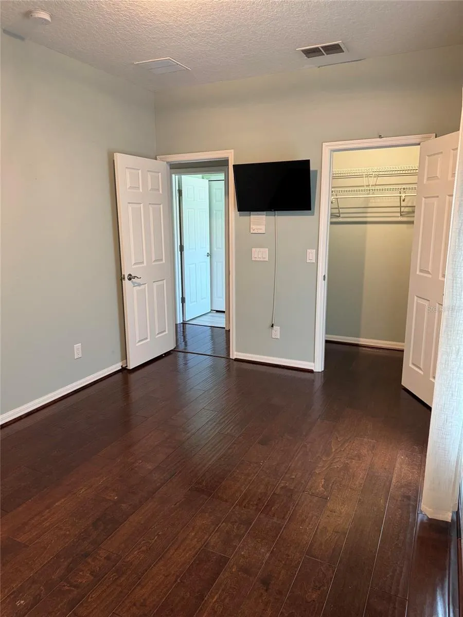 420 PARK LAKE DRIVE Winter Springs, FL 32708