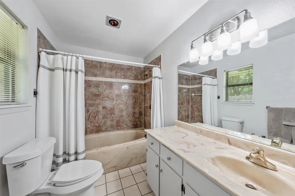 354 Royal Circle Whitehouse, TX 75791
