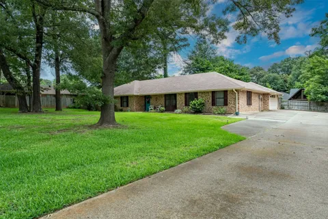 354 Royal Circle