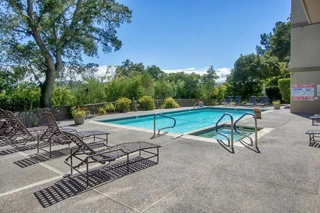 50 Mounds Road #105 San Mateo, CA 94402