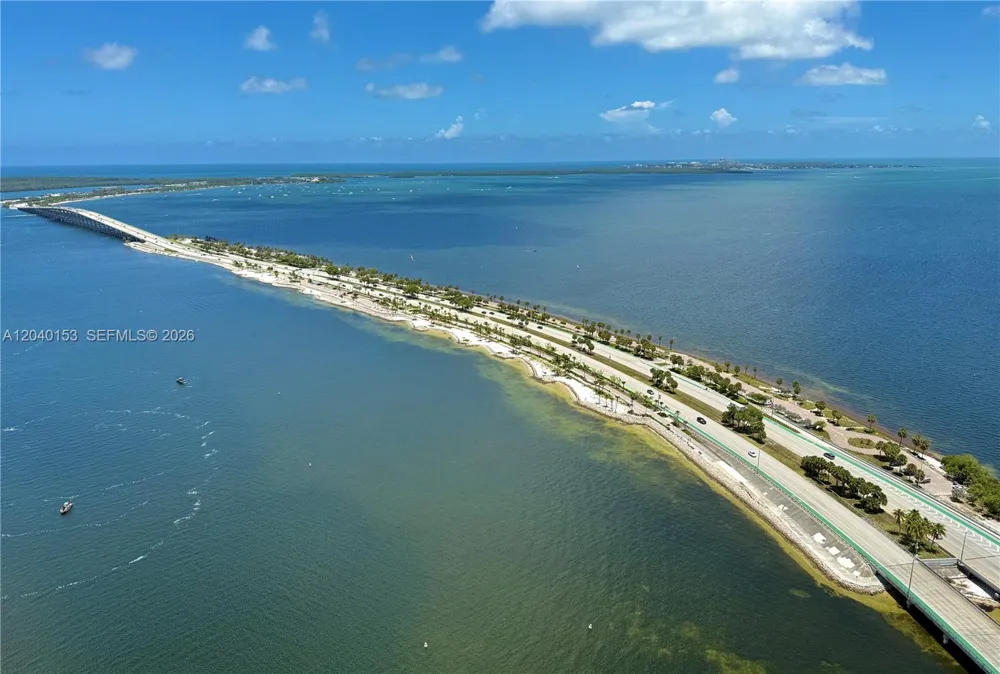 175 SE 25th. #3401/3402 Miami, FL 33129