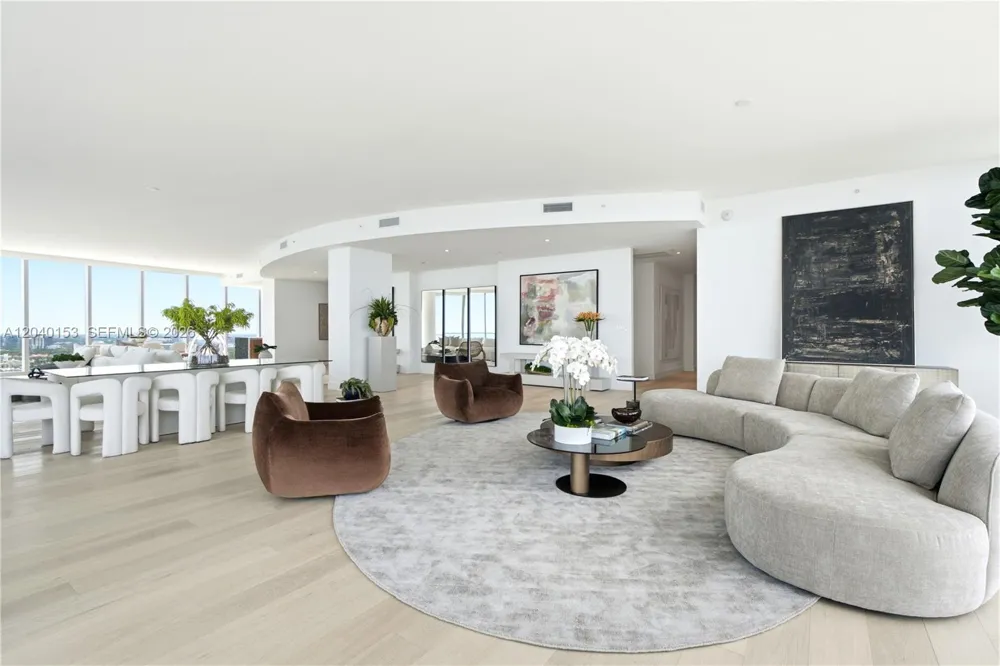 175 SE 25th. #3401/3402 Miami, FL 33129