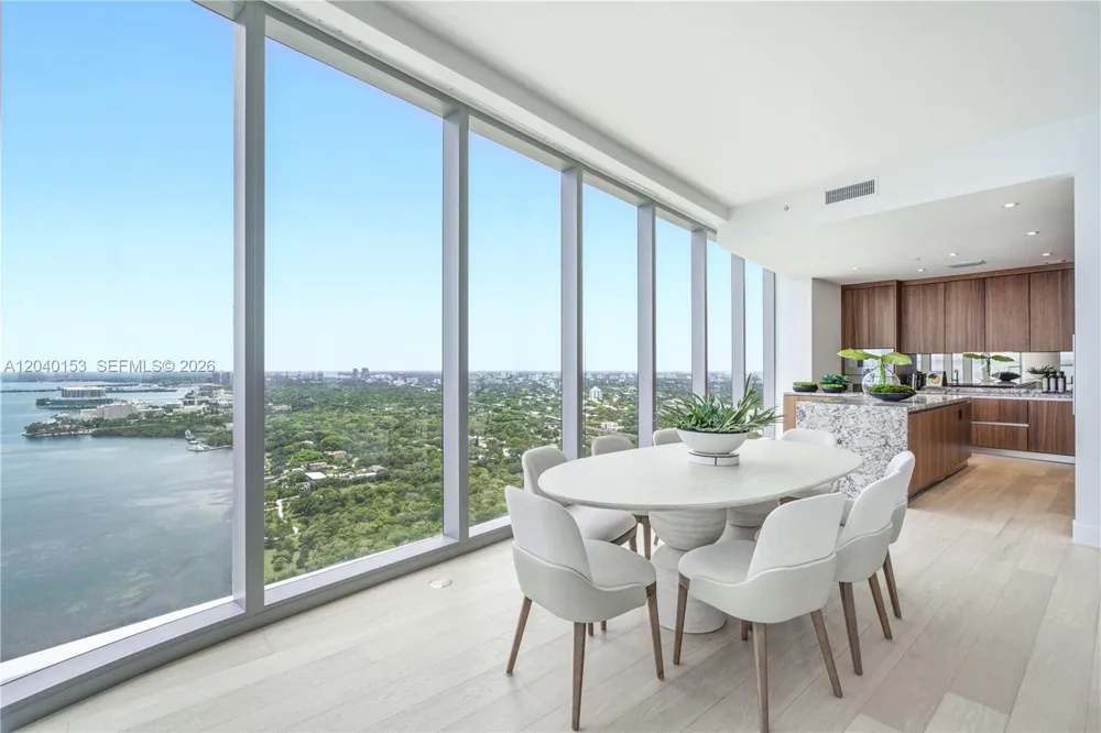 175 SE 25th. #3401/3402 Miami, FL 33129