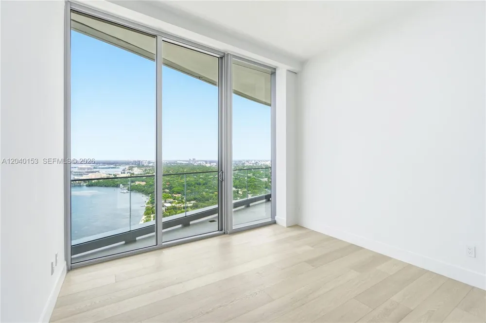 175 SE 25th. #3401/3402 Miami, FL 33129