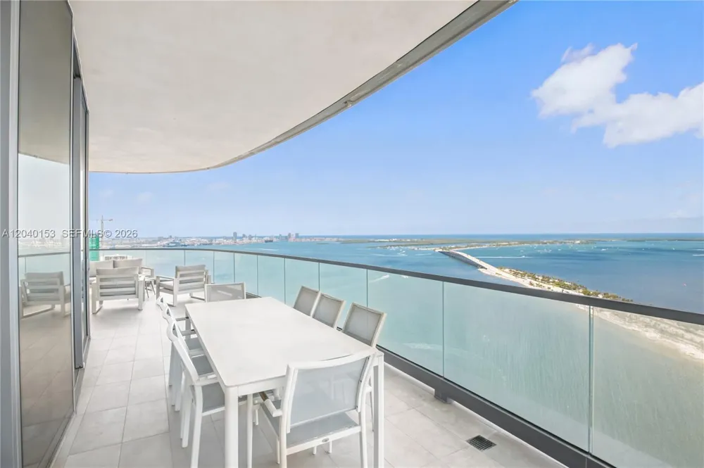 175 SE 25th. #3401/3402 Miami, FL 33129