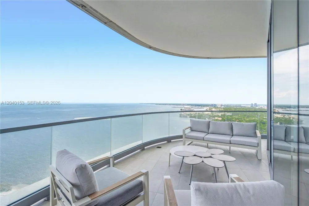 175 SE 25th. #3401/3402 Miami, FL 33129