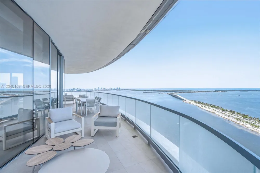 175 SE 25th. #3401/3402 Miami, FL 33129