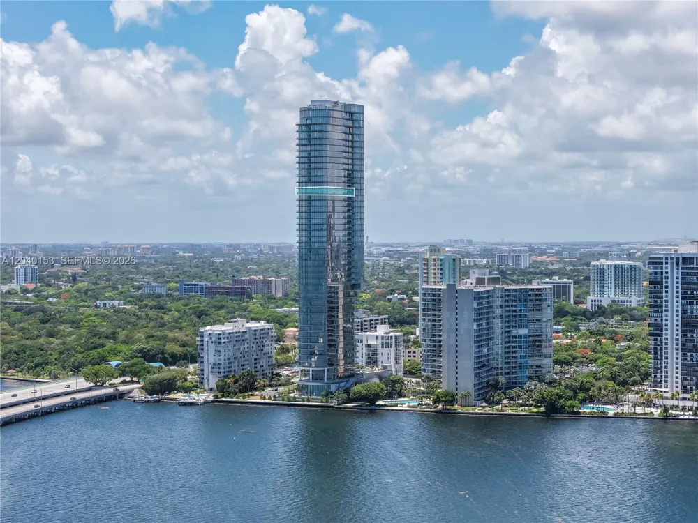 175 SE 25th. #3401/3402 Miami, FL 33129