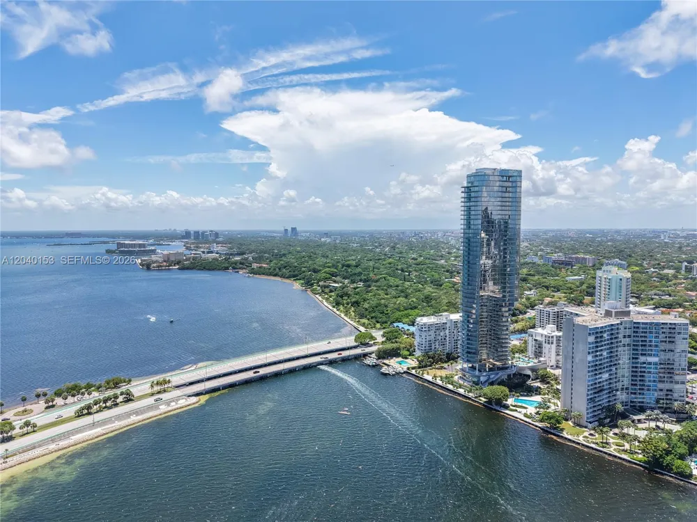 175 SE 25th. #3401/3402 Miami, FL 33129