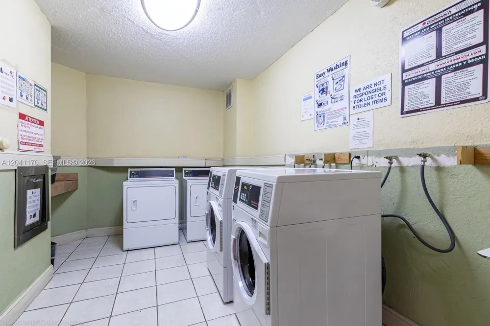 3901 S Ocean Dr #8C Hollywood, FL 33019