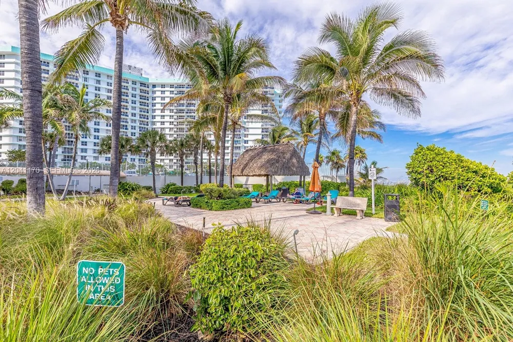 3901 S Ocean Dr #8C Hollywood, FL 33019