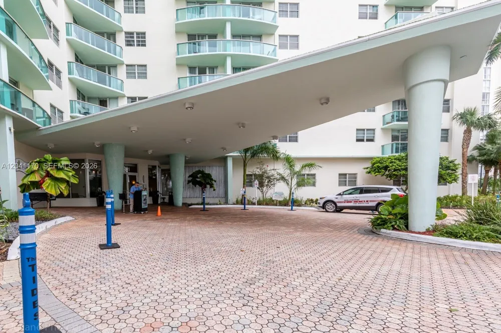 3901 S Ocean Dr #8C Hollywood, FL 33019