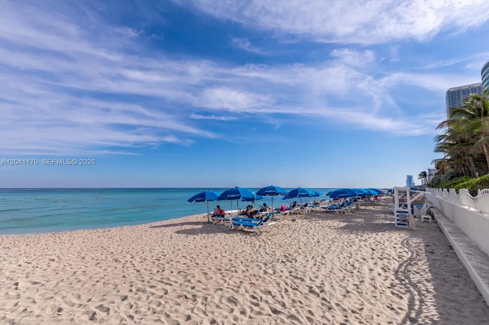 3901 S Ocean Dr #8C Hollywood, FL 33019