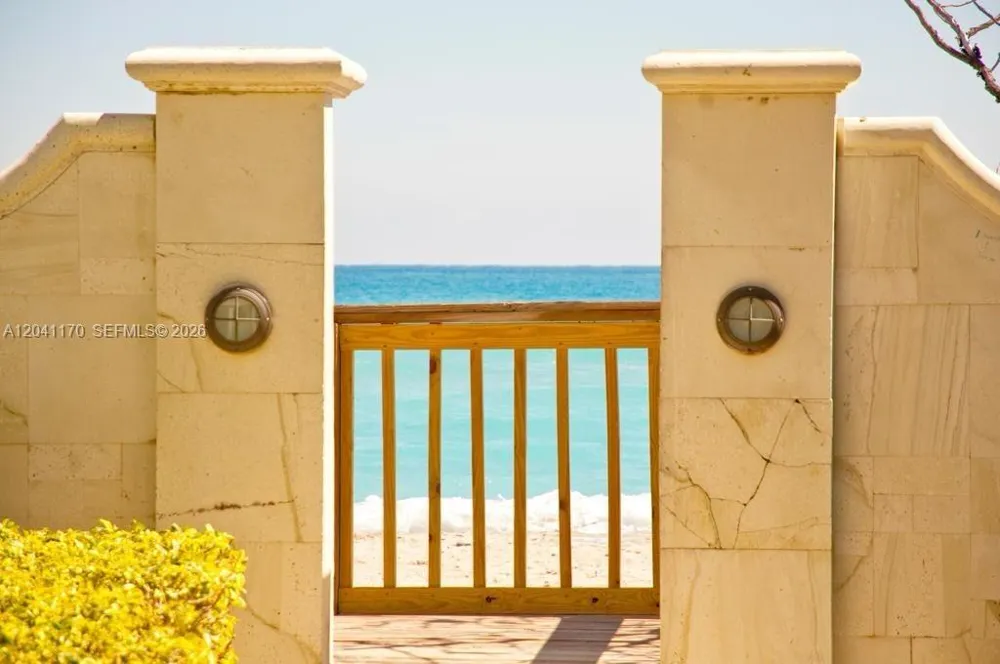 3901 S Ocean Dr #8C Hollywood, FL 33019