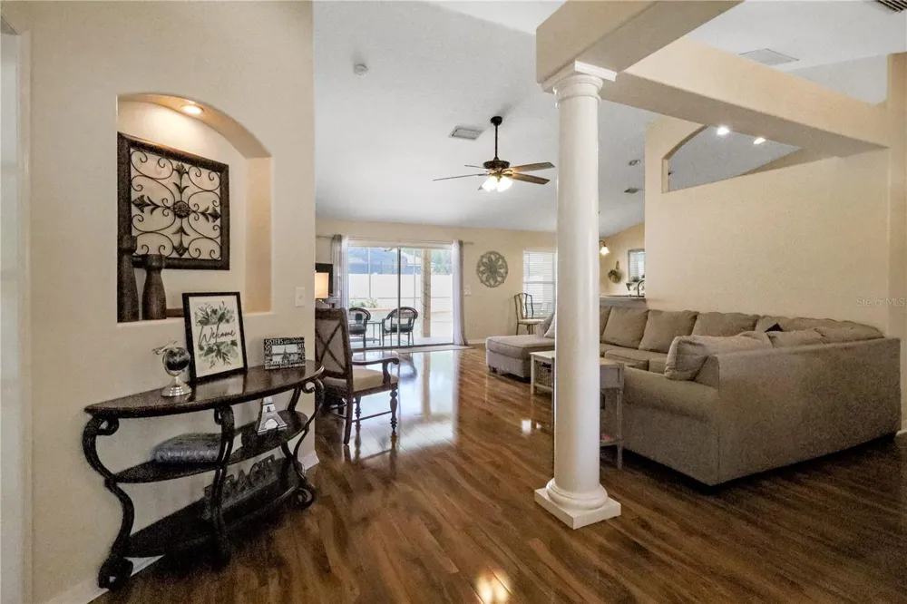 34224 SHADEWOOD CIRCLE Leesburg, FL 34788