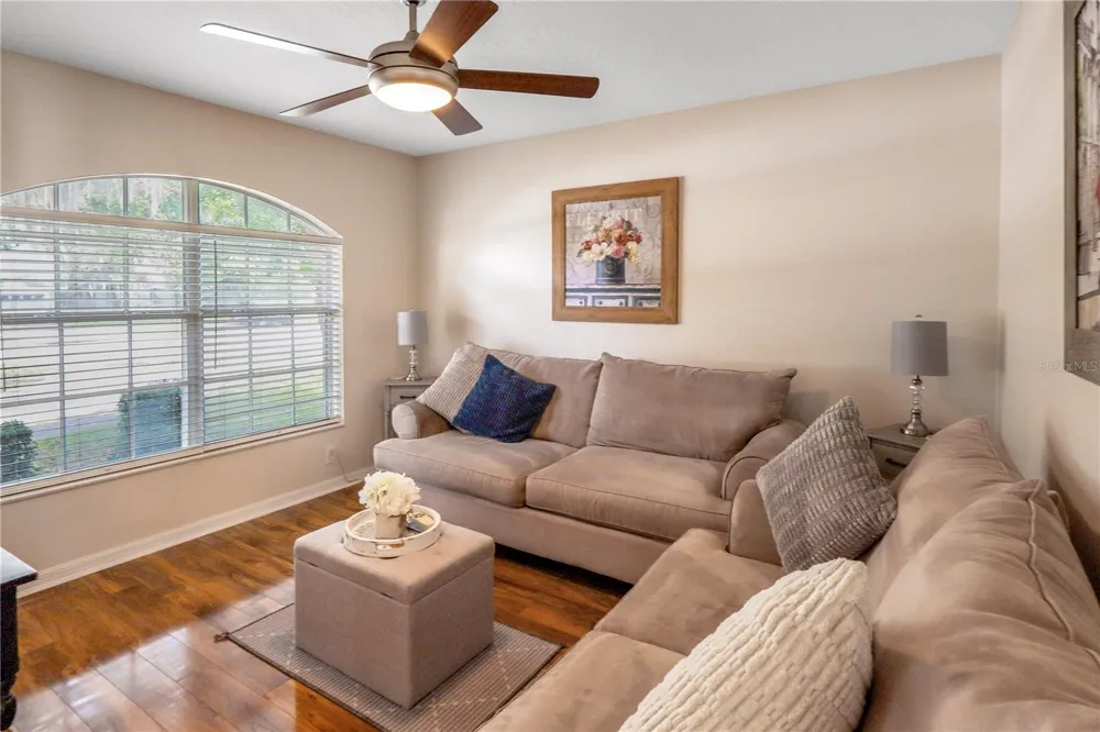 34224 SHADEWOOD CIRCLE Leesburg, FL 34788