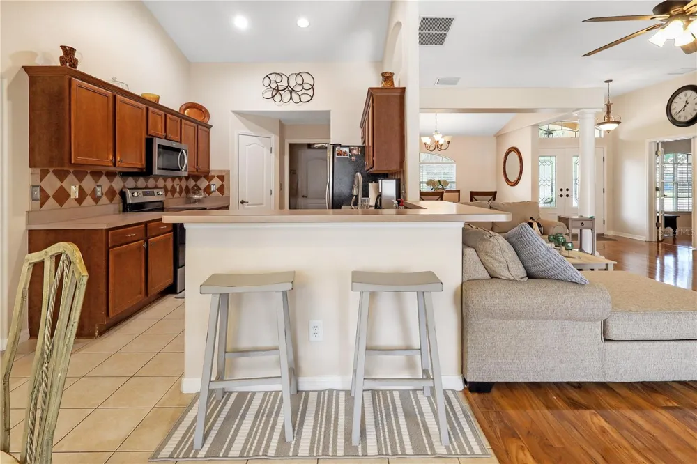34224 SHADEWOOD CIRCLE Leesburg, FL 34788