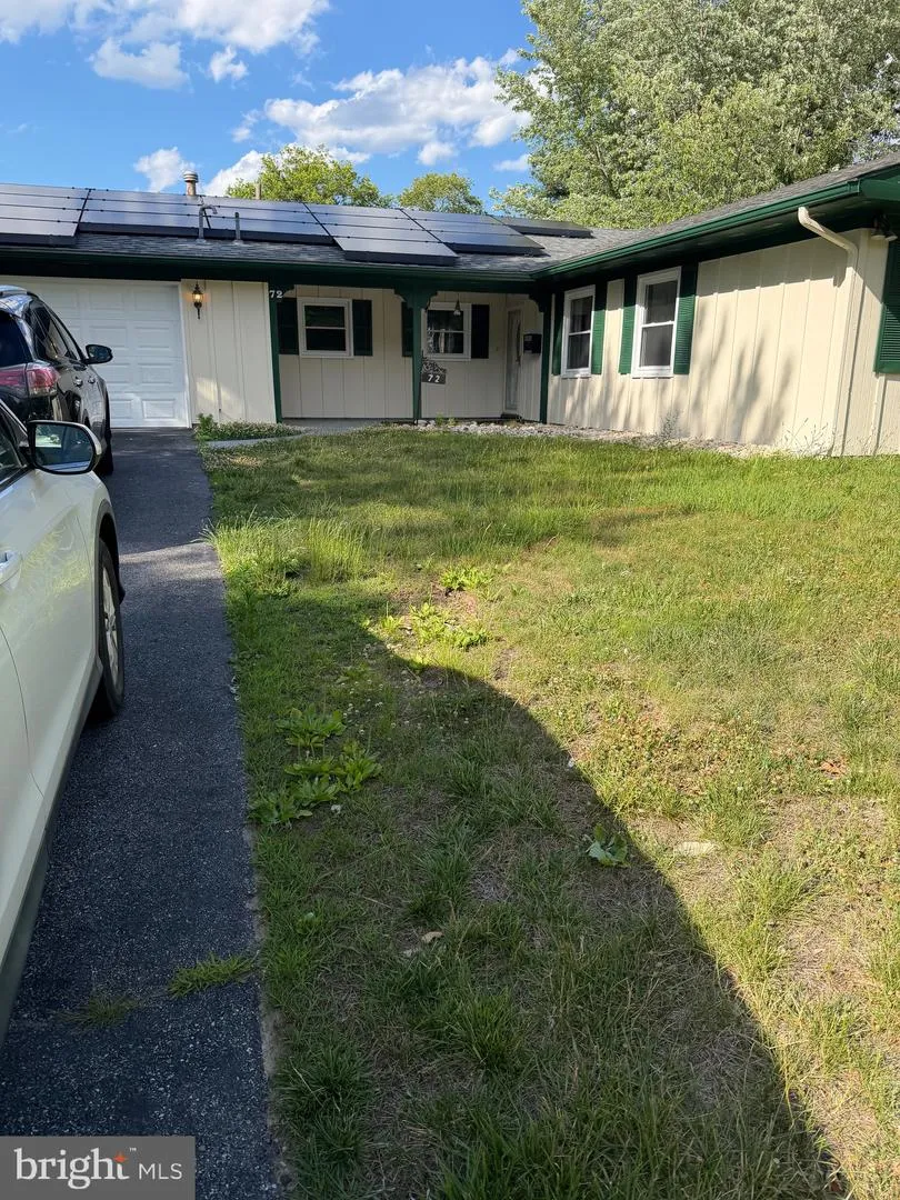 72 EDGE LANE Willingboro, NJ 08046
