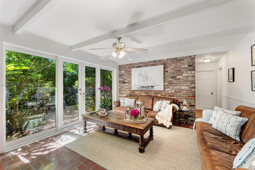 5950 SW 128th St Pinecrest, FL 33156