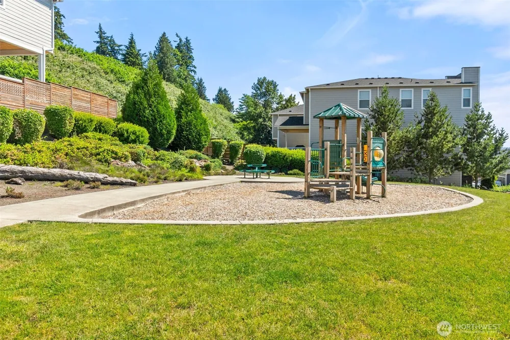 8440 28th Street Ct E Edgewood, WA 98371