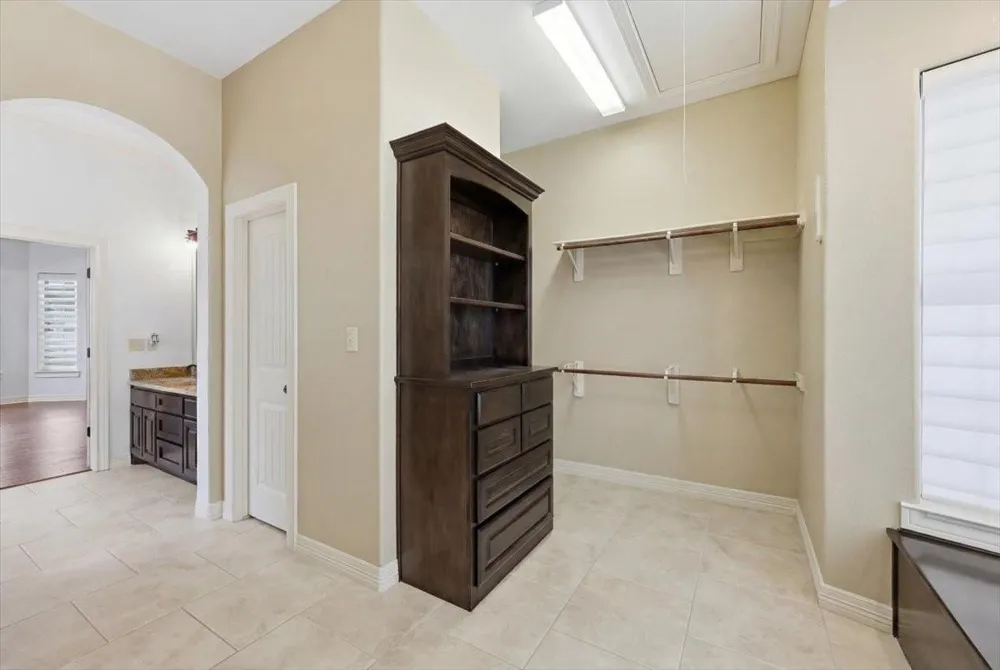 7716 Pond Circle Beaumont, TX 77707