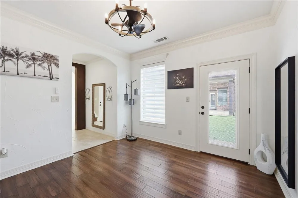 7716 Pond Circle Beaumont, TX 77707