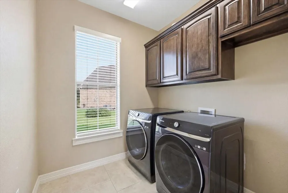 7716 Pond Circle Beaumont, TX 77707
