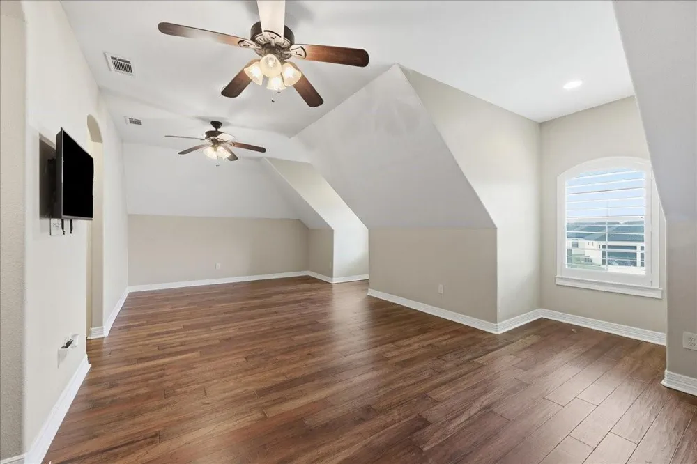 7716 Pond Circle Beaumont, TX 77707