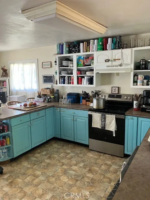 1905 Russ Eureka, CA 95501