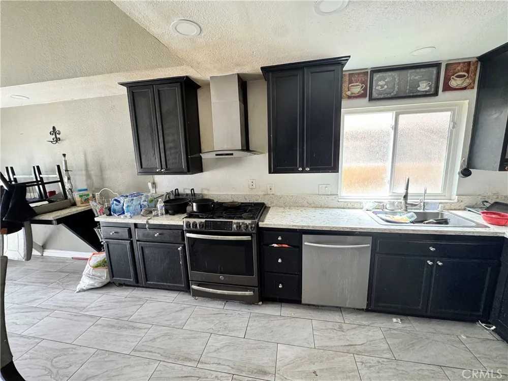 6134 Cabriolet Court Quartz Hill, CA 93536