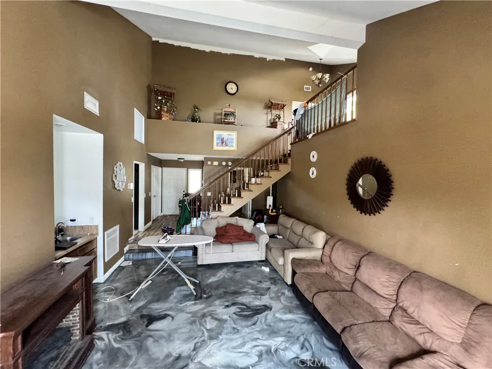 6134 Cabriolet Court Quartz Hill, CA 93536