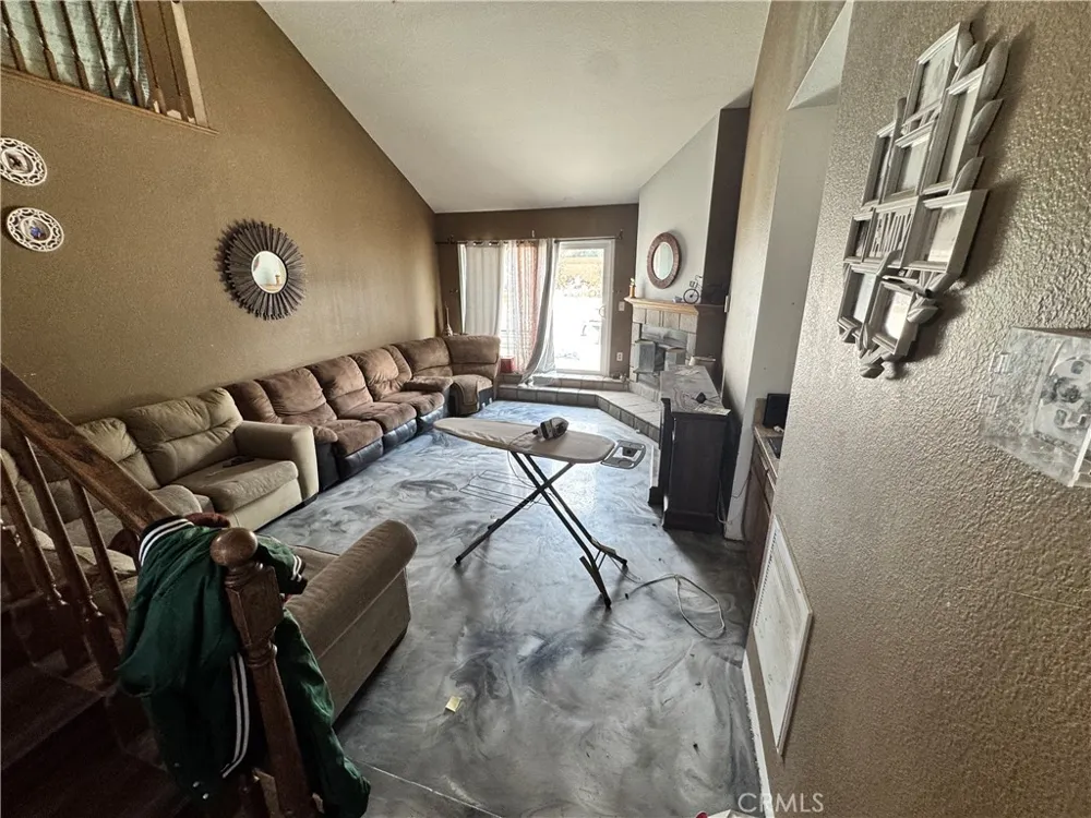 6134 Cabriolet Court Quartz Hill, CA 93536