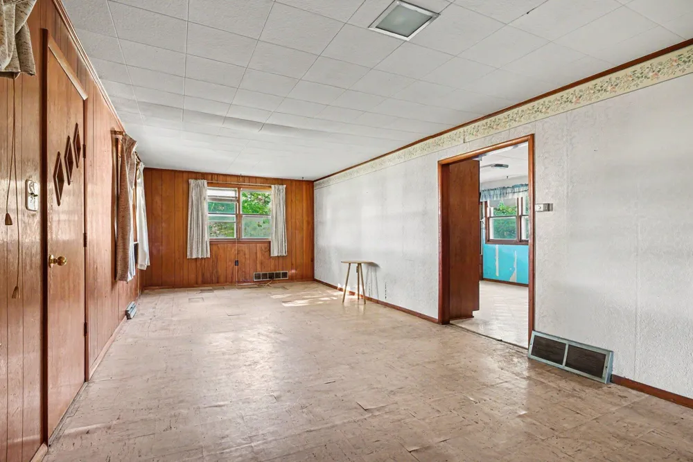 7854 Painter School Berrien Center, MI 49102