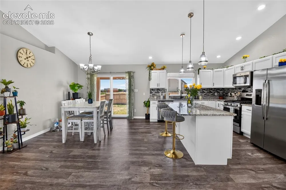 350 E Chadwick Drive Pueblo West, CO 81007