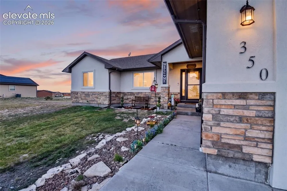 350 E Chadwick Drive Pueblo West, CO 81007