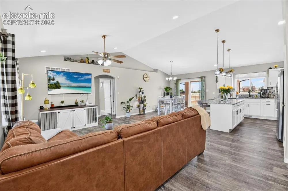 350 E Chadwick Drive Pueblo West, CO 81007