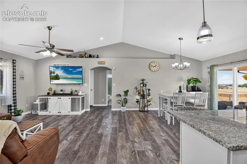 350 E Chadwick Drive Pueblo West, CO 81007