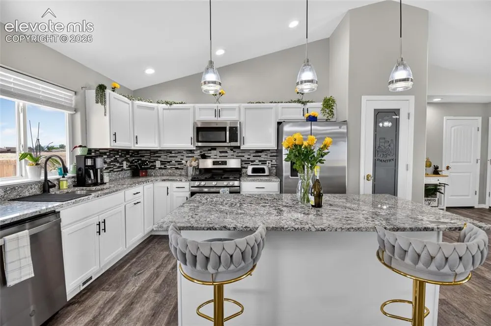 350 E Chadwick Drive Pueblo West, CO 81007