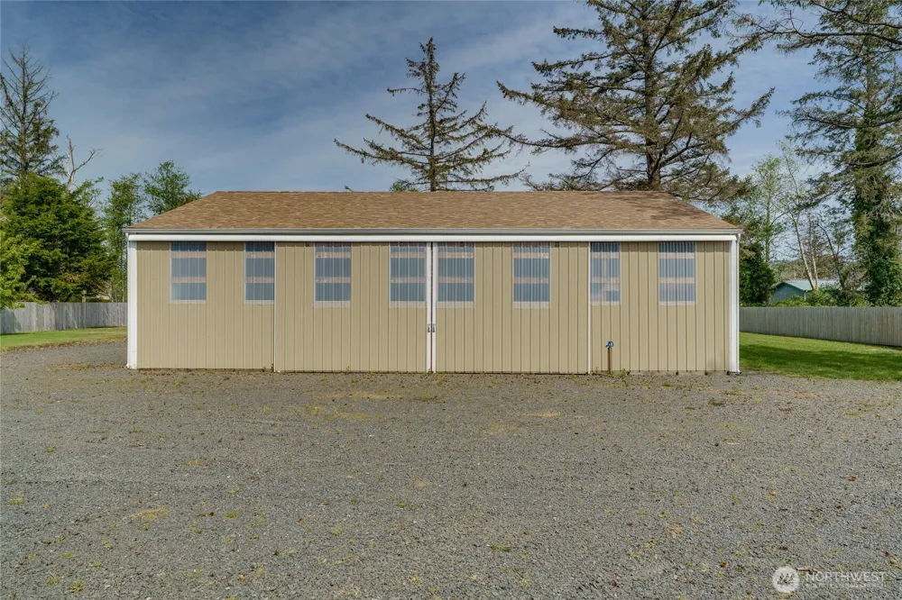 830 Bussone Ln Chinook, WA 98614